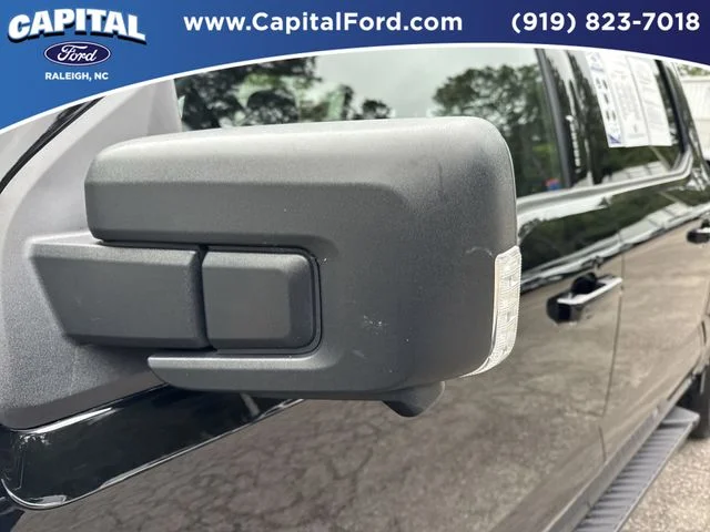 Used 2023 Black Ford XLT image 12