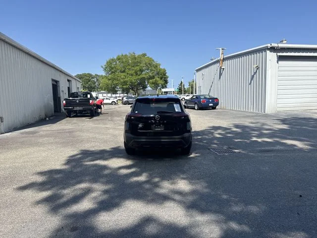 Used 2021 Black Nissan S image 6