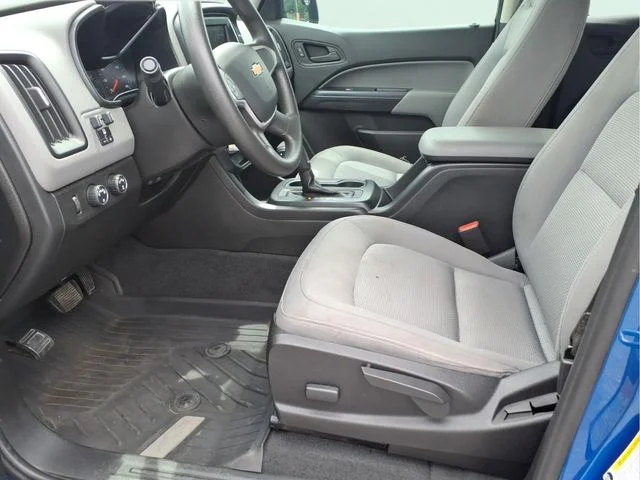 Used 2020 Blue Chevrolet Work Truck image 19