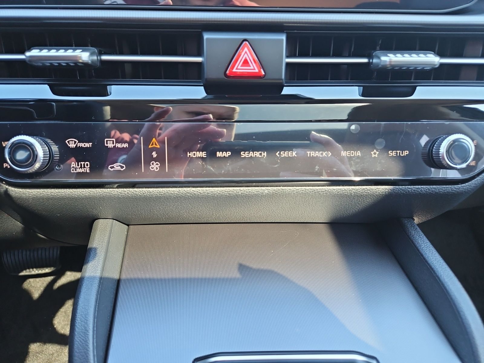 New 2026 Shadow Matte Gray Kia SX Prestige image 27
