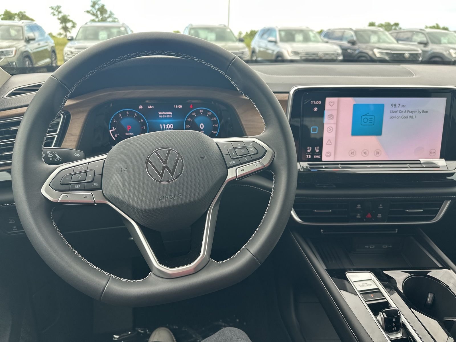 New 2026 Silver Volkswagen 2.0T SE w/Technology image 47