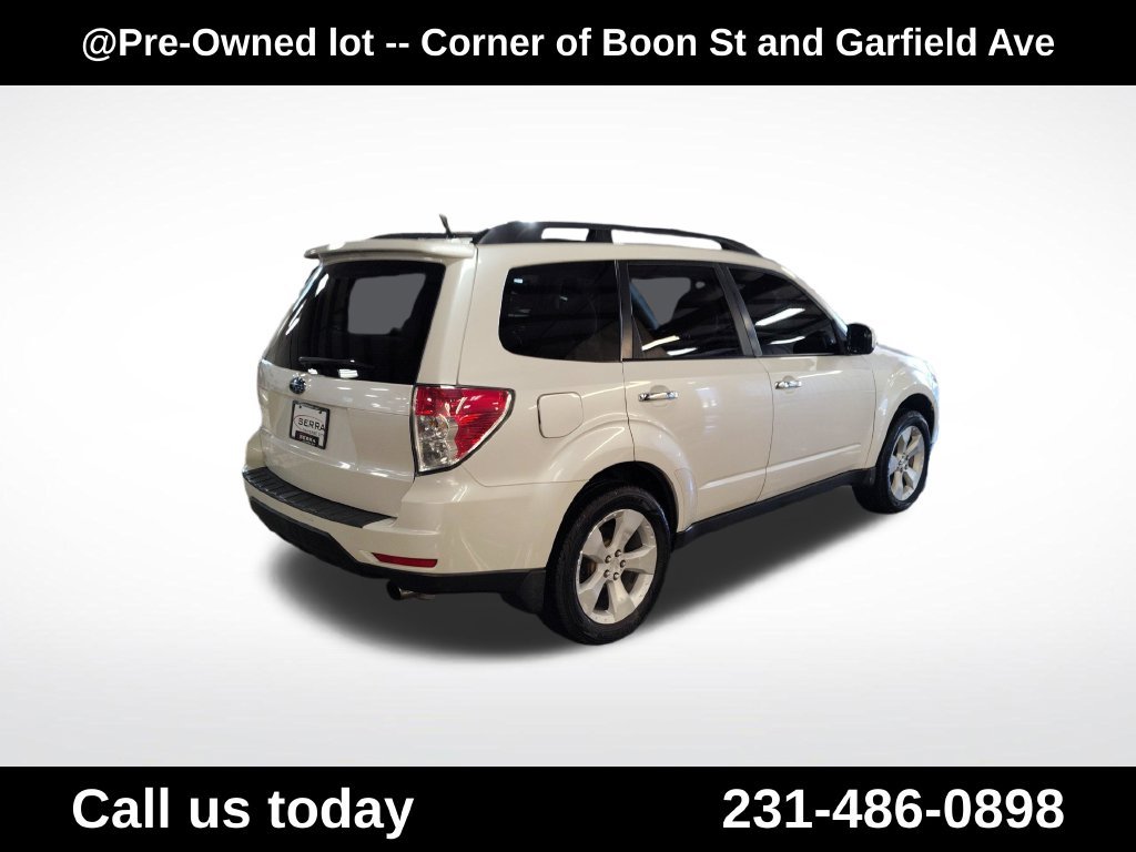 Used 2011 White Subaru 2.5X image 5