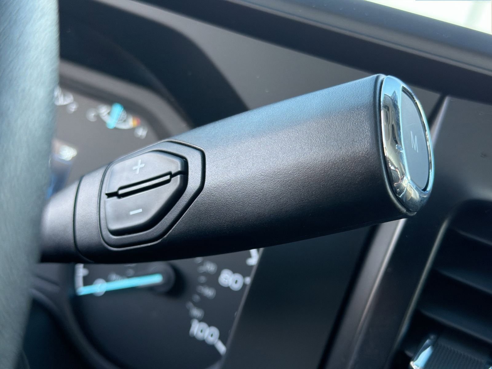 New 2026 Oxford White Ford F-250® XL image 30