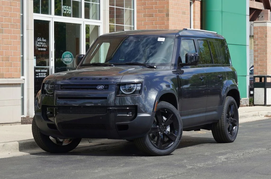 2026 Land Rover Defender 110 S P300's photo