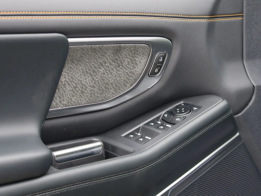 New 2026 Agate Black Metallic Ford Tremor® image 23