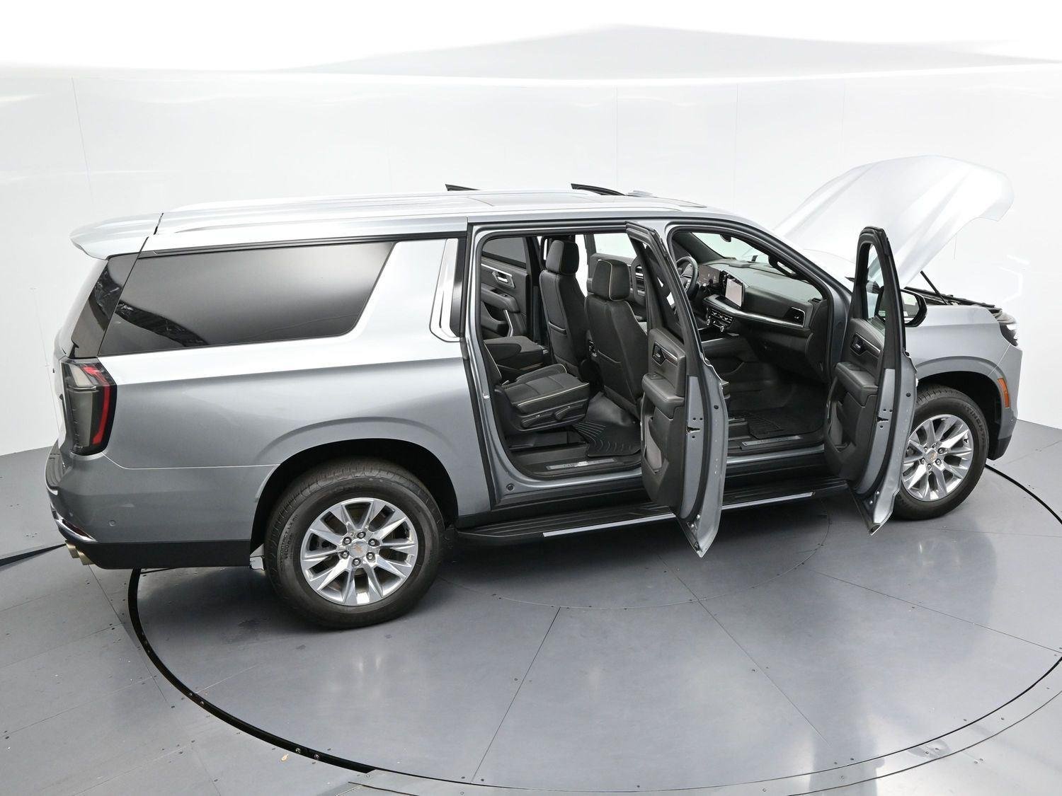 Used 2025 Sterling Gray Metallic Chevrolet Premier image 38