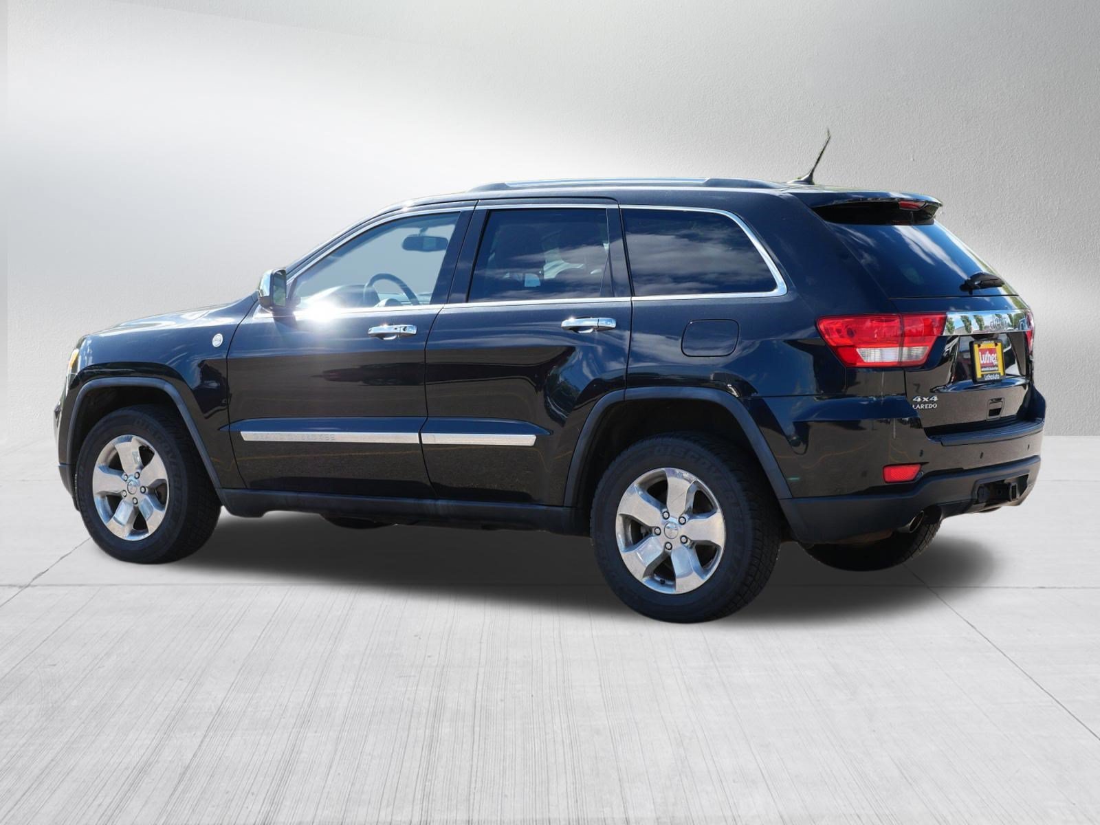 Used 2011 Brilliant Black Crystal Pearl Jeep Laredo image 5