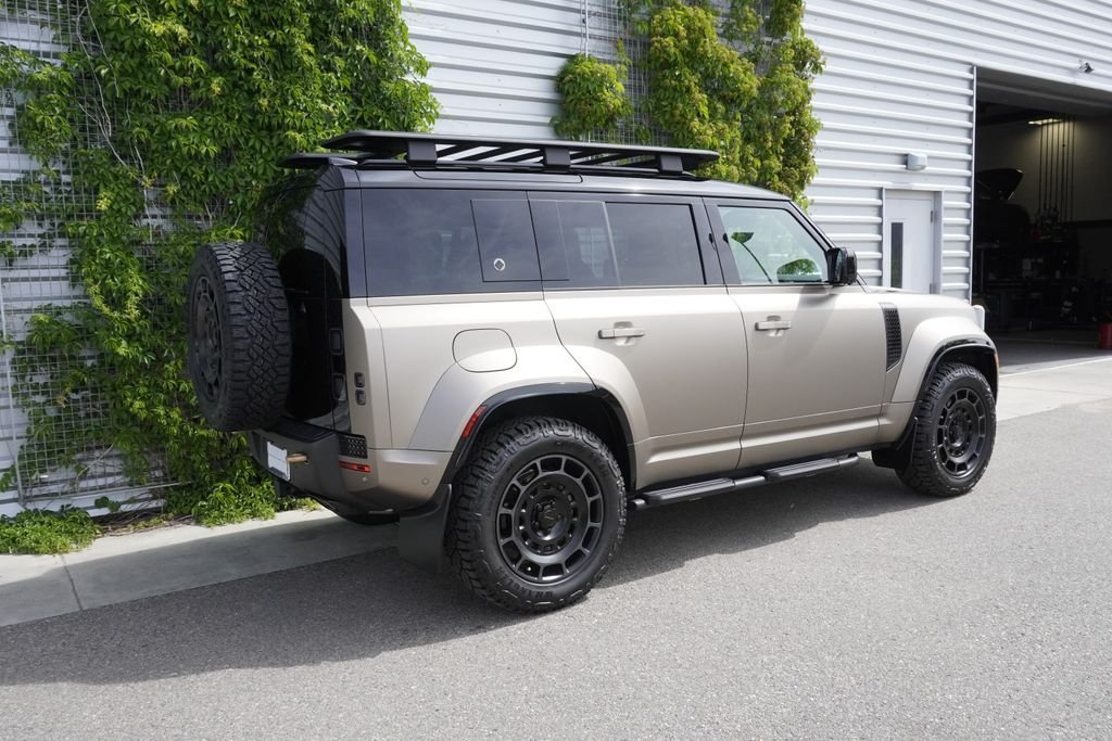 New 2026 Petra Copper LAND ROVER OCTA image 4