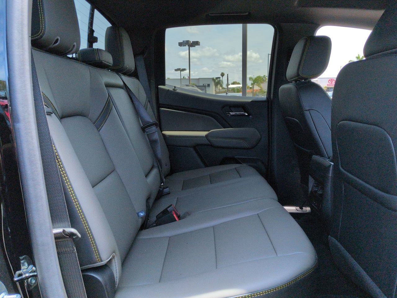 2026 Chevrolet Colorado ZR2 - Photo 28