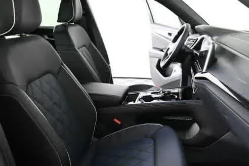 New 2026 silver mist metallic Volkswagen 2.0T SEL Premium R-Line image 22