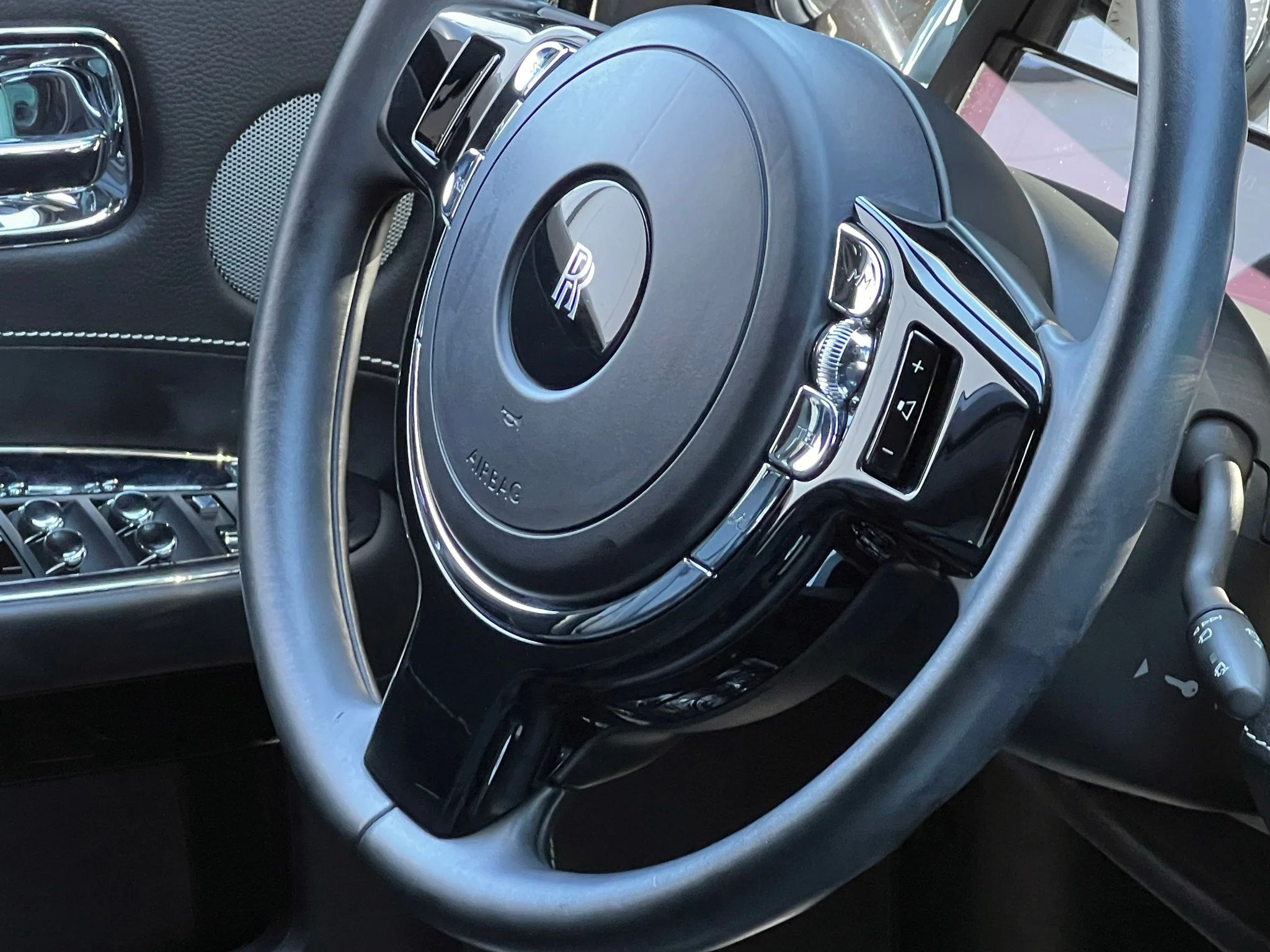 Used 2017 Black Rolls-Royce Base image 37