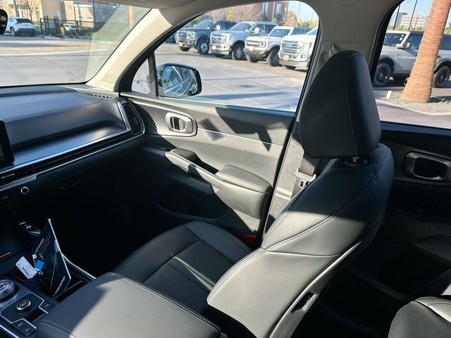 New 2026 Cityscape Green Kia EX image 23
