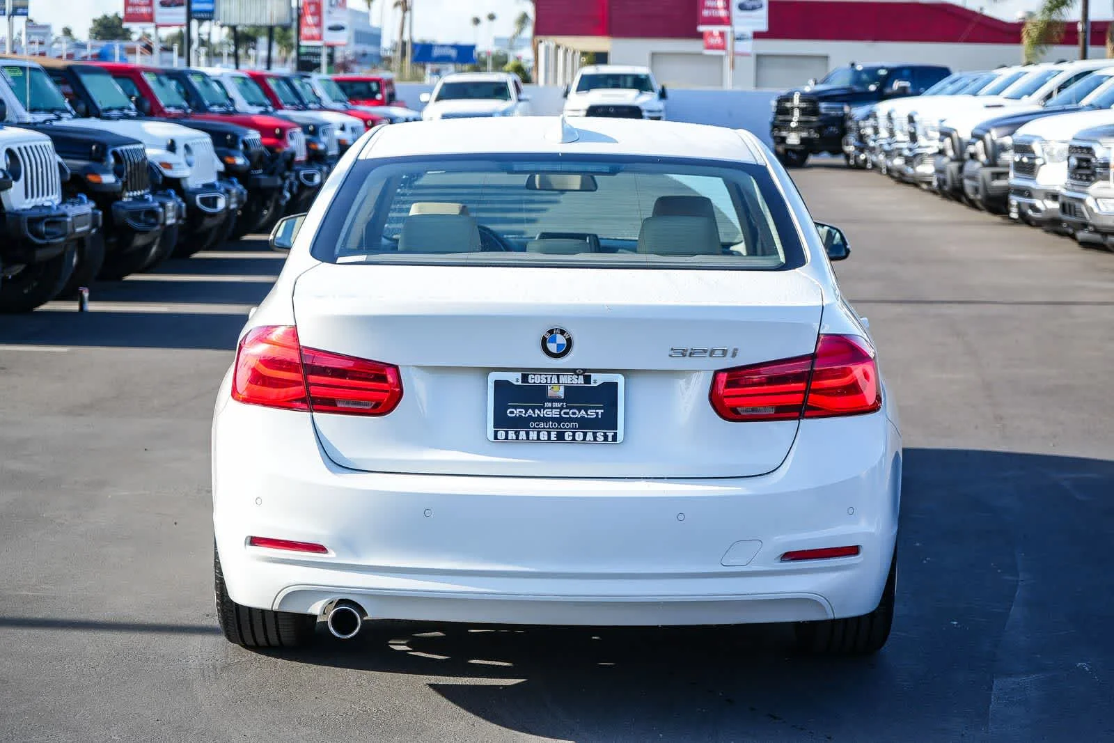 Used 2018 White BMW 320i image 7