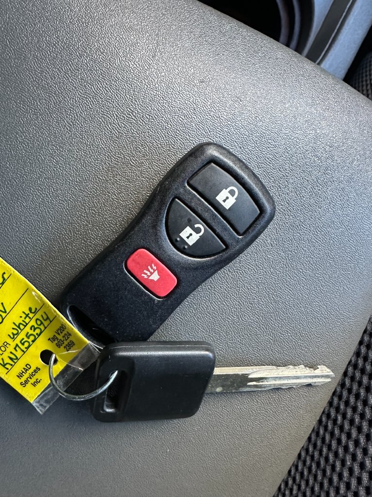Used 2019 White Nissan SV image 28