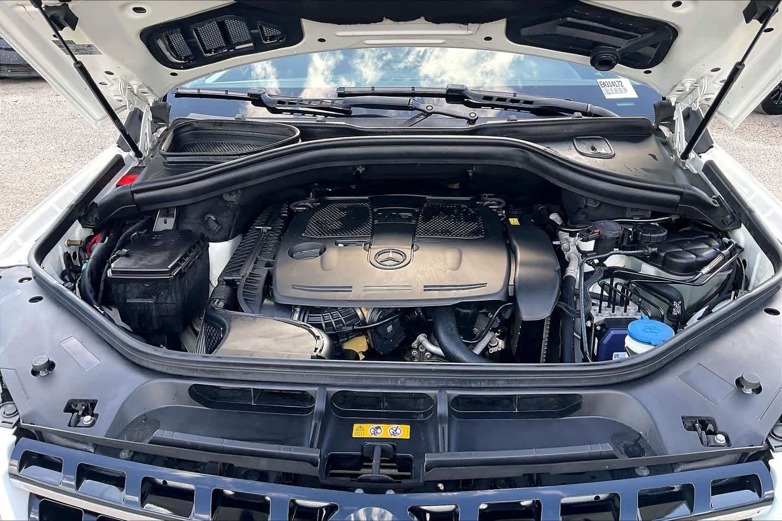 Used 2014 Polar White Mercedes-Benz ML 350 image 31