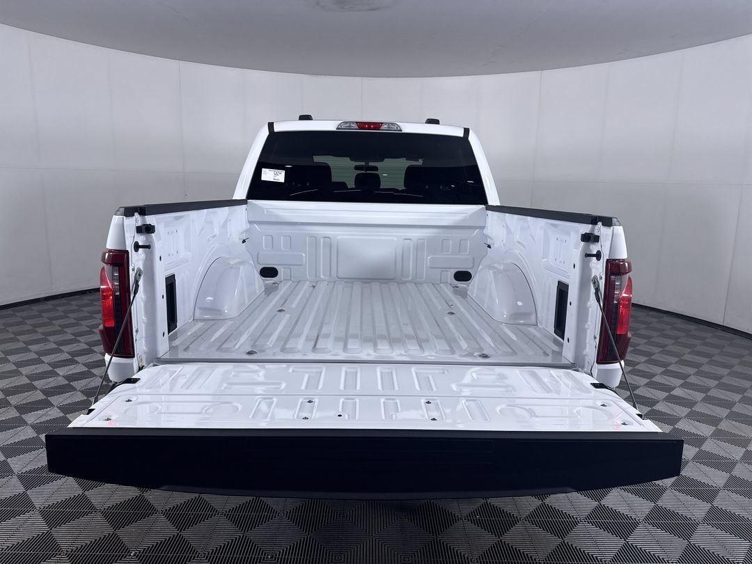 New 2026 Oxford White Ford STX image 24