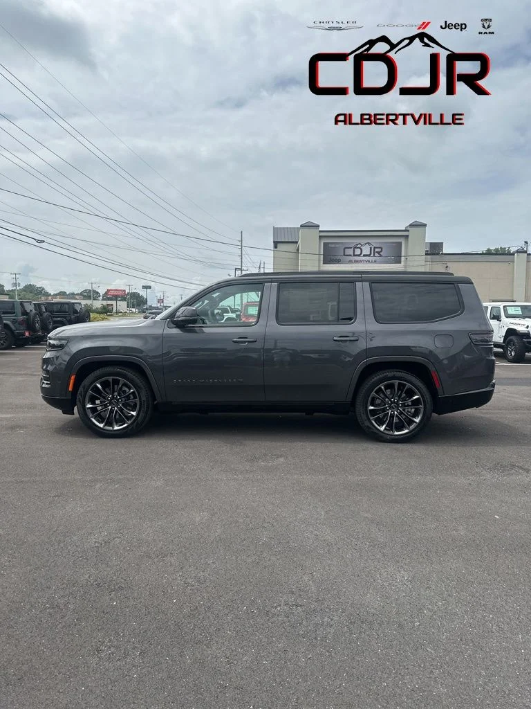 New 2024 Baltic-Gray Metallic Clear-Coat Exterior Paint Jeep Series II image 2
