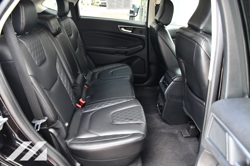 Used 2024 Black Ford Titanium image 26