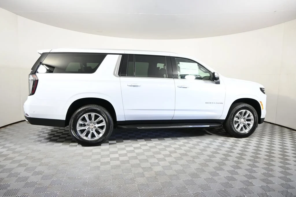 2026 Chevrolet Suburban Premier - Photo 7