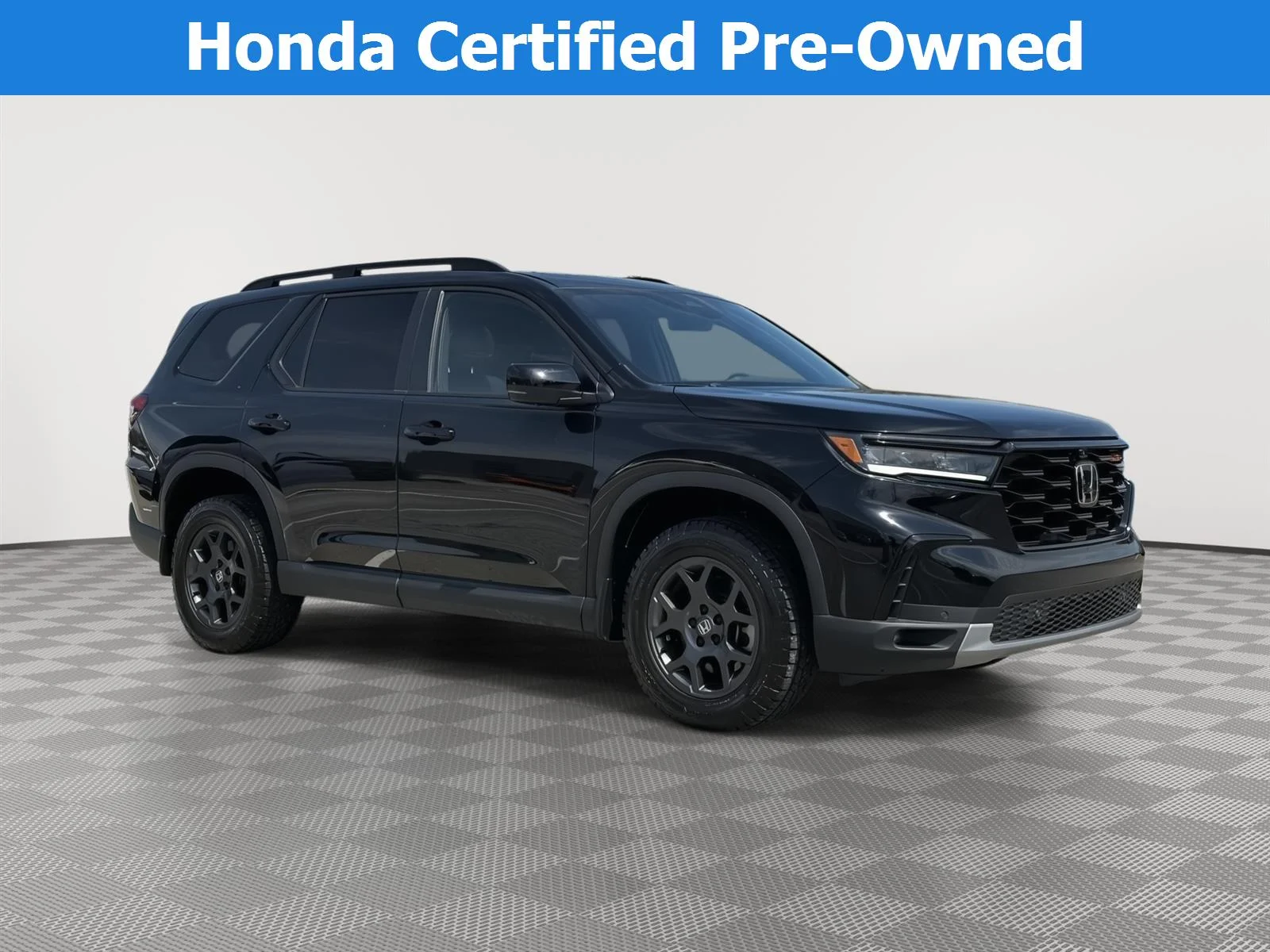 2025 Honda Pilot TrailSport AWD's photo