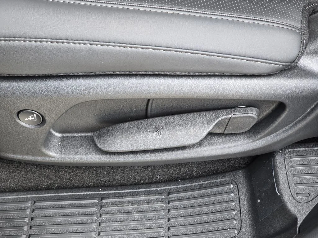New 2026 Gray Hyundai SEL image 14