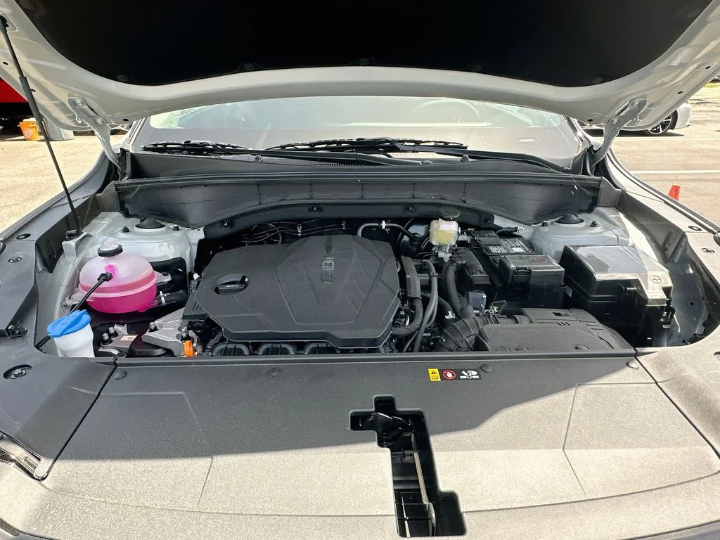 New 2026 Ivory Silver Kia S image 30