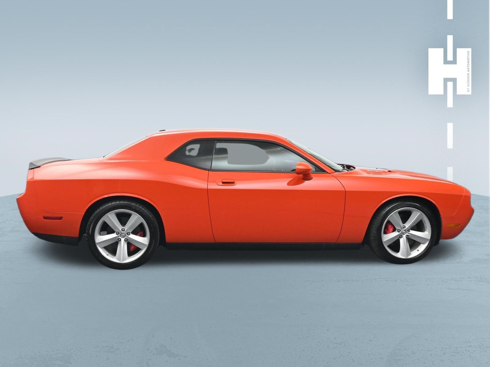 Used 2009 Hemi Orange Pearl Dodge SRT8 image 3