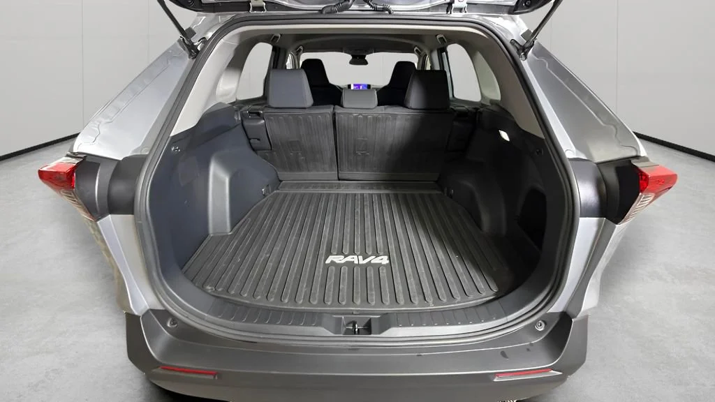 Used 2025 Silver Toyota LE image 27