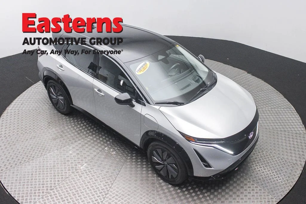 Used 2023 Silver Nissan ENGAGE image 3