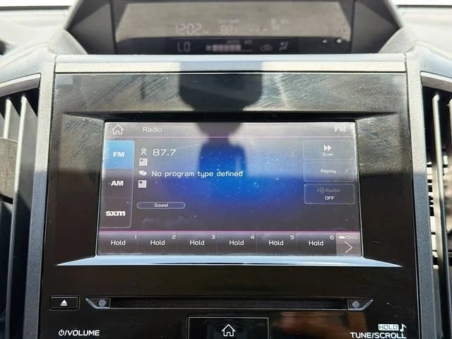 Used 2023 Ice Silver Metallic Subaru Premium image 24