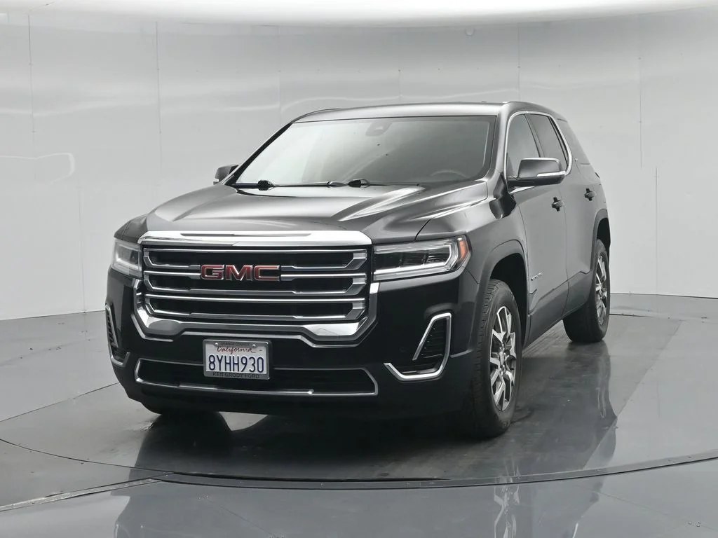 Used 2022 Black GMC SLE image 58