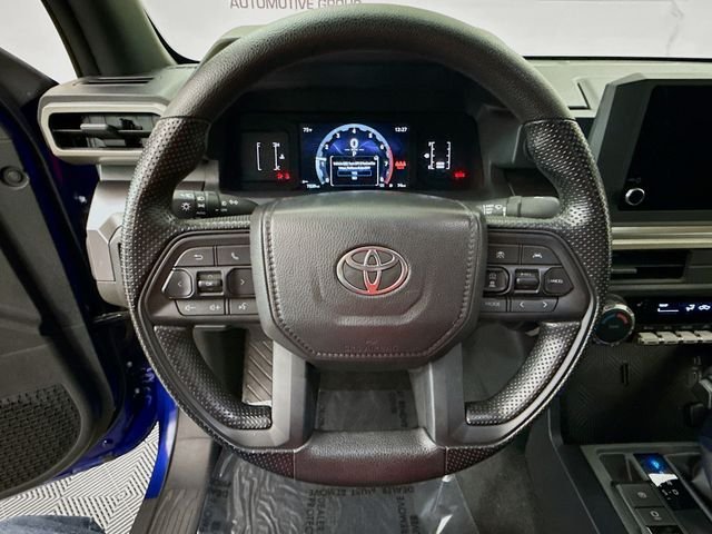 2025 Toyota Tacoma SR5 - Photo 11