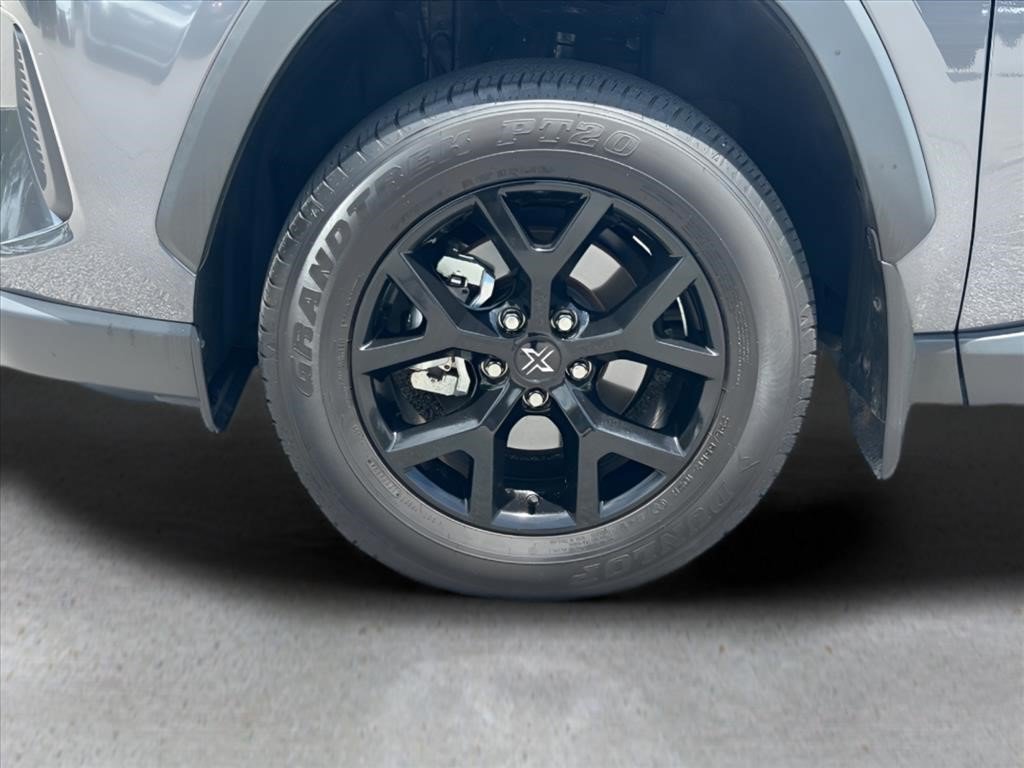Used 2025 Magnetic Gray Metallic Toyota XLE image 9