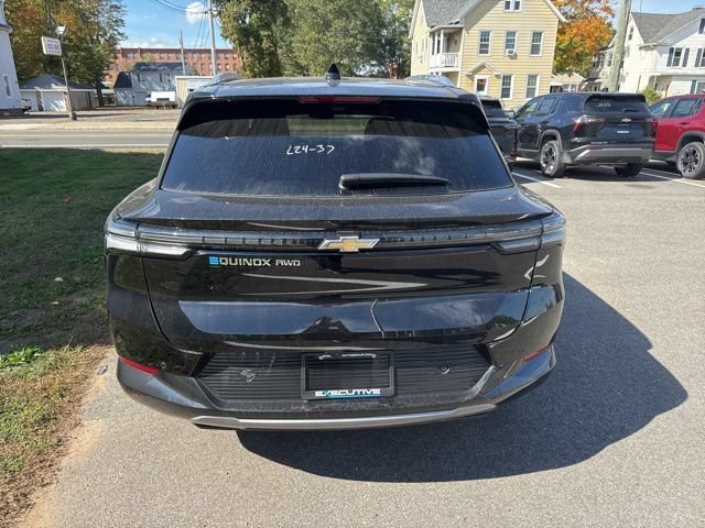 2025 Chevrolet Equinox EV LT - Photo 8