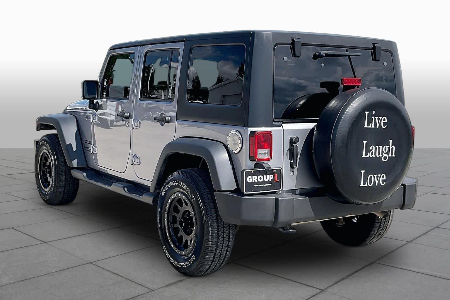 Used 2017 Billet Silver Metallic Clearcoat Jeep Sport image 11