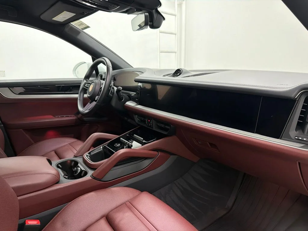 Used 2025 White Porsche S image 35