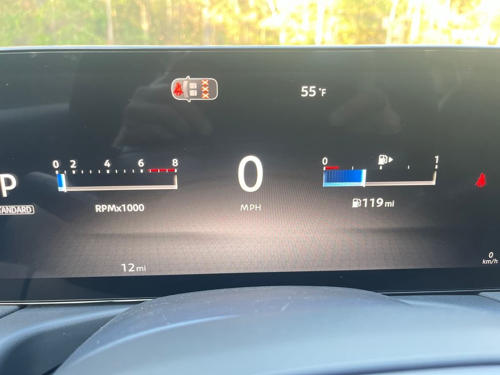 2026 Nissan Sentra SR - Photo 17