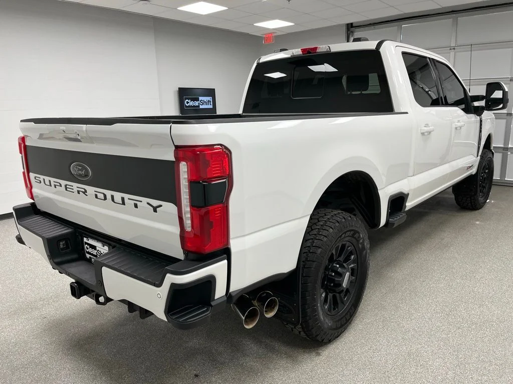 Used 2023 White Ford Lariat image 10