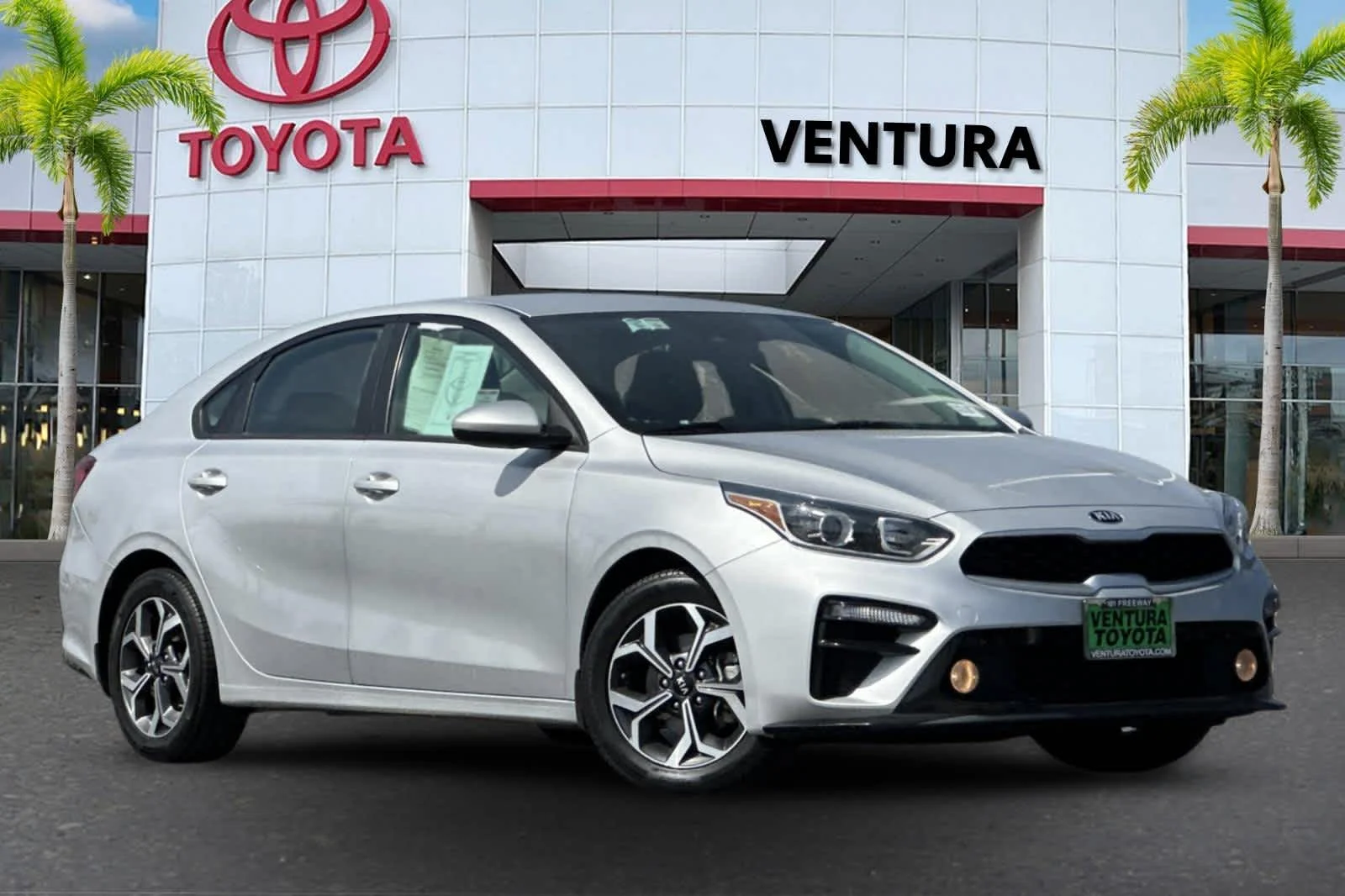 Used 2021 Kia Forte LXS with VIN 3KPF24AD6ME296202 for sale in Ventura, CA