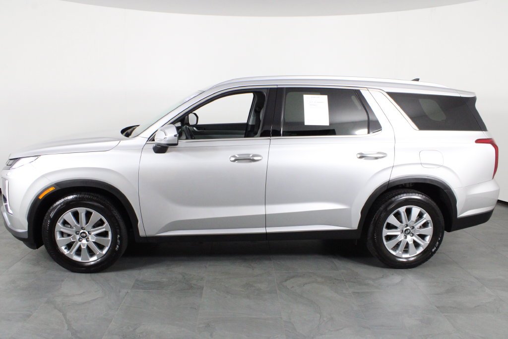 Certified Used 2025 Silver Hyundai SEL image 14