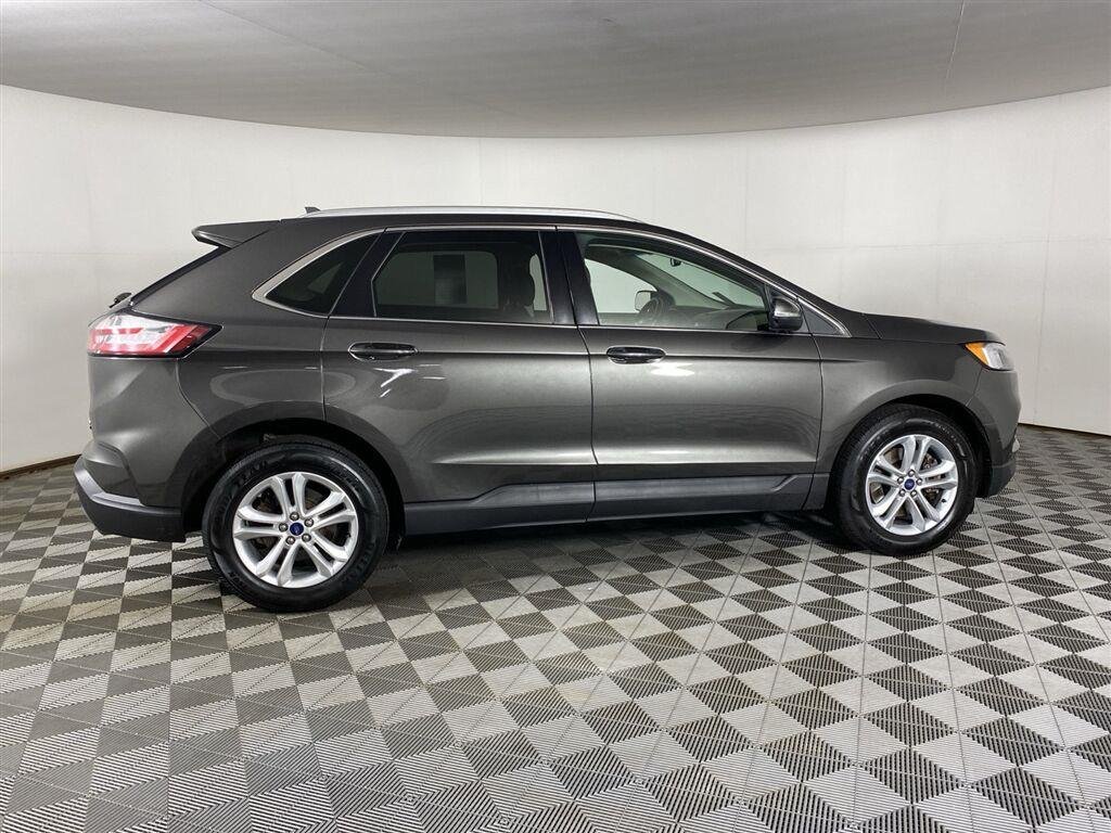 Used 2019 Magnetic Ford SEL image 11