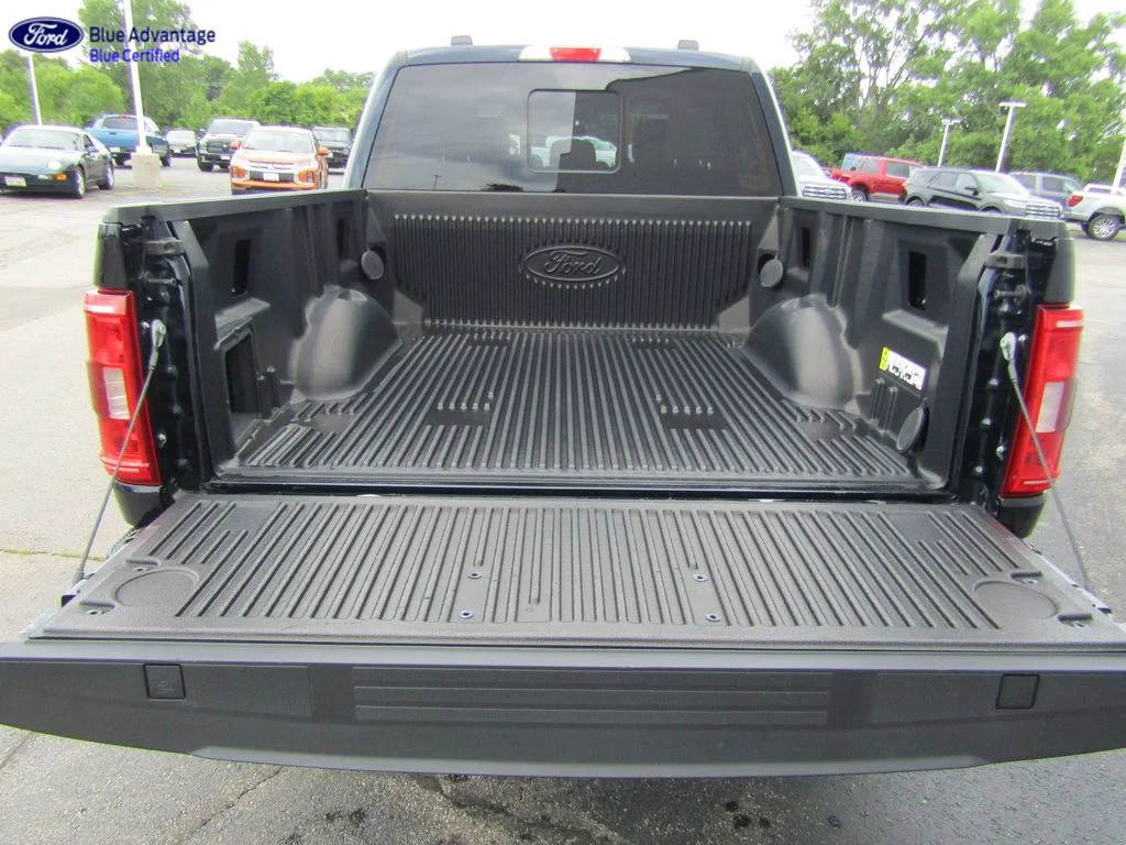 Certified Used 2023 Antimatter Blue Metallic Ford XLT image 10
