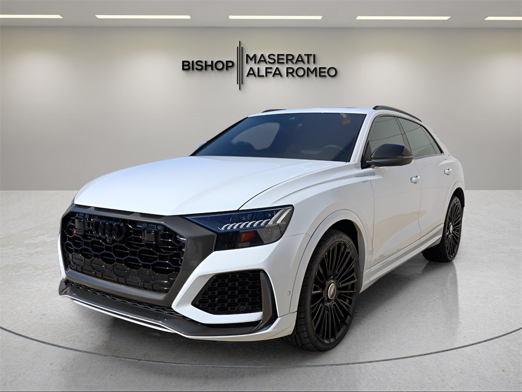 2024 Audi RS Q8 photo 3