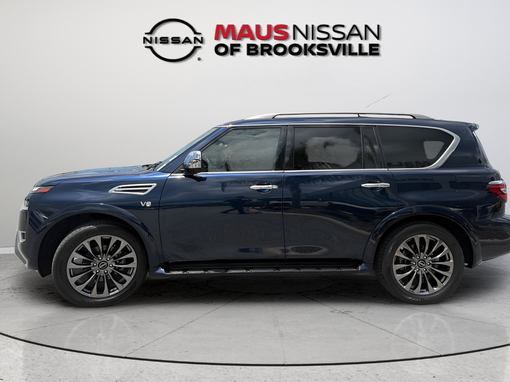 Used 2021 Blue Nissan Platinum image 5