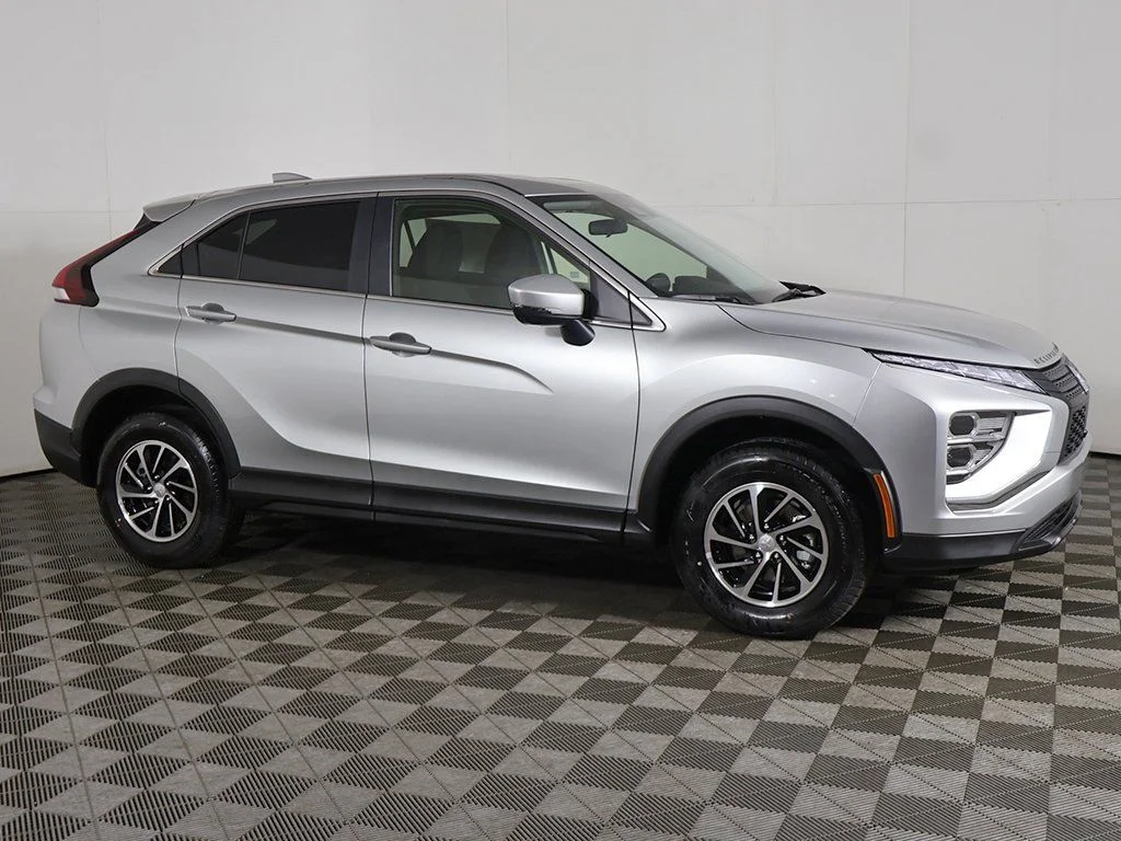 2026 Mitsubishi Eclipse Cross ES - Photo 11
