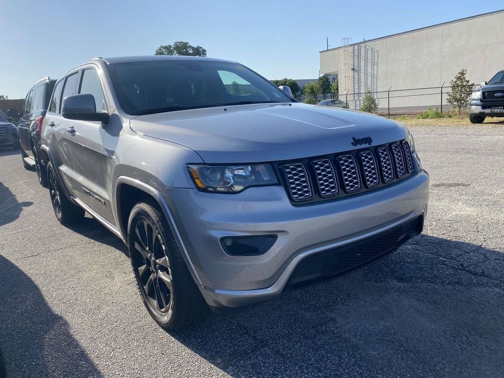 Used 2021 Billet Silver Metallic Jeep Laredo X image 1