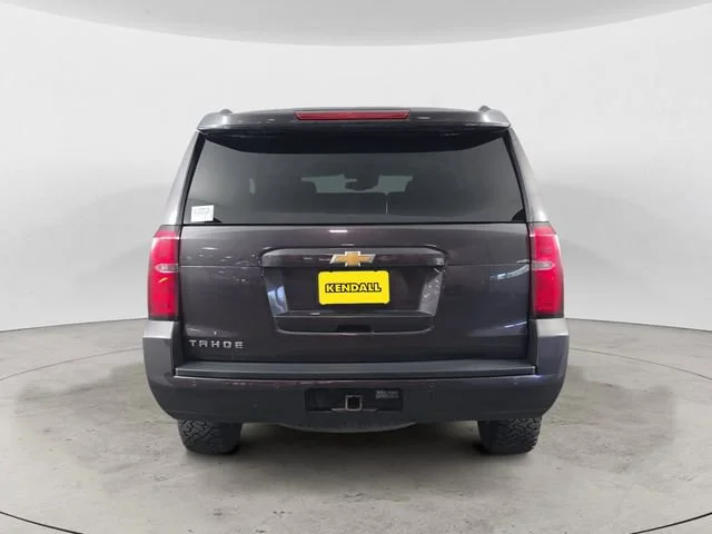 Used 2018 TUNGSTEN METALLIC Chevrolet LT image 4