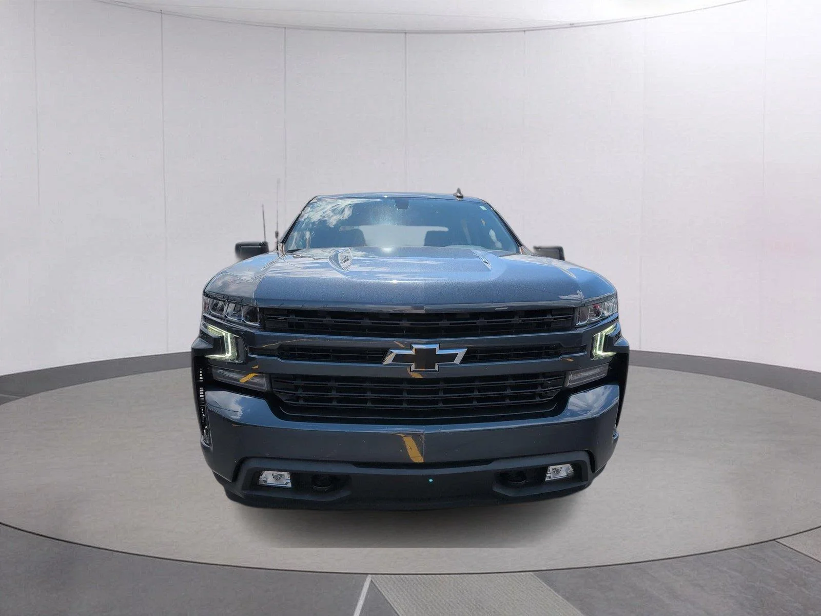 Used 2021 SHADOW GRAY METALLIC Chevrolet RST image 8