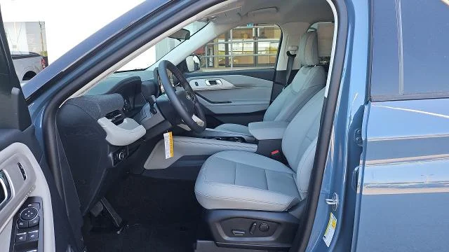 New 2026 Vapor Blue Metallic Ford Active RWD image 23