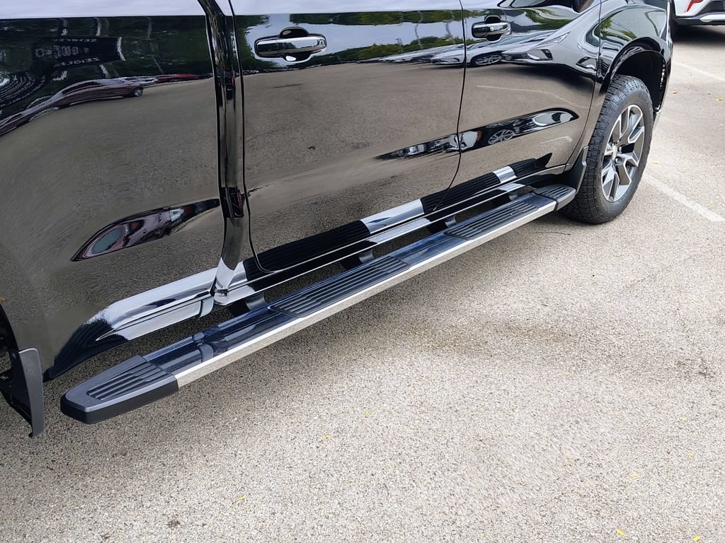 2023 Chevrolet Silverado 1500 LT - Photo 15
